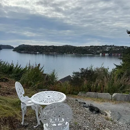 Bergtun's Corner - Sotra Vest * Sekkingstad